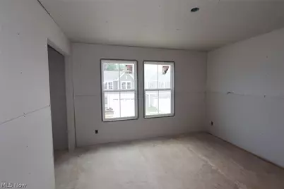 5090 Shepherds Glen, Willoughby, OH 44094 - Photo 7
