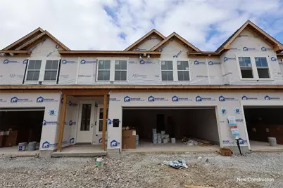 5090 Shepherds Glen, Willoughby, OH 44094 - Photo 1