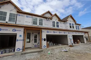 5090 Shepherds Gln, Willoughby, OH 44094 - Photo 3