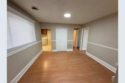 11 N 9th Street, Newark, OH 43055 - Photo 9