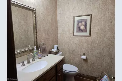 10240 Ilsley Square, Concord Twp, OH 44060 - Photo 19