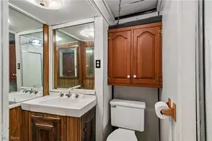 1211 Benskin Ave SW, Canton, OH 44710 - Photo 21