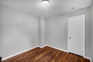 2121 9th St SW, Akron, OH 44314 - Photo 13