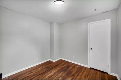 2121 9th Street SW, Akron, OH 44314 - Photo 13