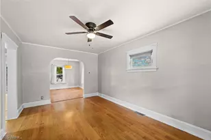 1338 W 64th St, Loveland, OH 44102 - Photo 3
