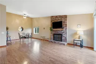 8982 Portage Pointe Dr, Streetsboro, OH 44241 - Photo 7