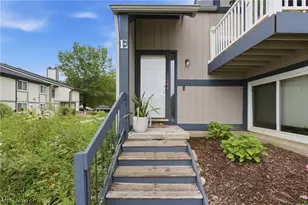 8982 Portage Pointe Dr, Streetsboro, OH 44241 - Photo 5