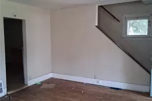 106 Shaker Dr, Akron, OH 44305 - Photo 3