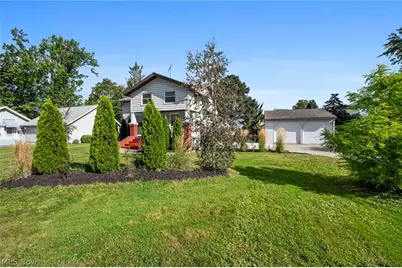 4651 E Lake Road, Sheffield Lake, OH 44054 - Photo 35
