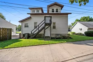 4651 E Lake Rd, Sheffield Lake, OH 44054 - Photo 37
