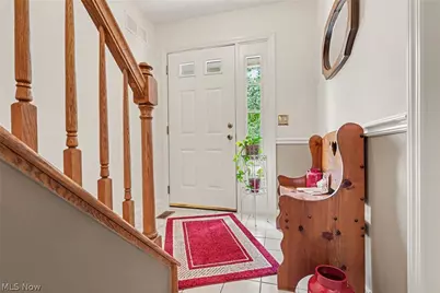 147 Marwyck Place Lane Place, Northfield Center, OH 44067 - Photo 3