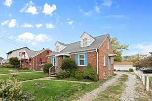 1077 W State St, Alliance, OH 44601 - Photo 31