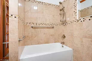 7311 Montgomery Ave, Loveland, OH 44104 - Photo 11