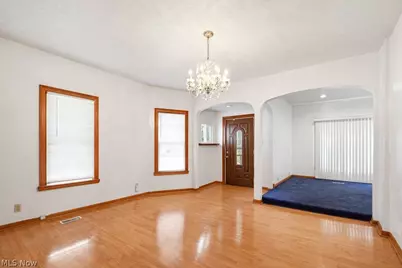 7311 Montgomery Avenue, Loveland, OH 44104 - Photo 5