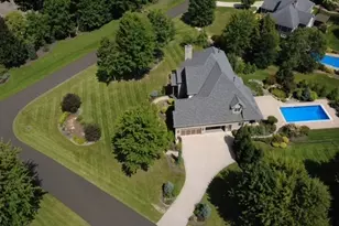 334 Crown Ridge Dr, Cuyahoga Falls, OH 44223 - Photo 3