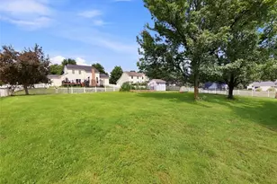 11065 Dunsby Ave NW, Uniontown, OH 44685 - Photo 41