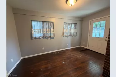 240 Roosevelt Avenue, Cuyahoga Falls, OH 44221 - Photo 5