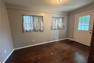 240 Roosevelt Ave, Cuyahoga Falls, OH 44221 - Photo 5