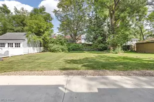 805 Greenwood Ave, Akron, OH 44320 - Photo 29
