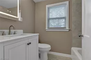 805 Greenwood Ave, Akron, OH 44320 - Photo 17