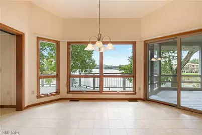 5234 Pinedrive Circle NW, Canton, OH 44718 - Photo 11