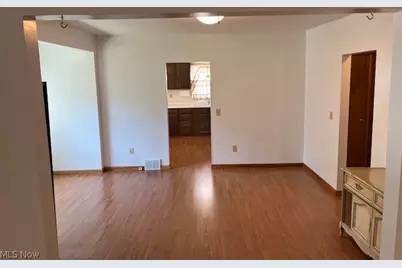 313 Schneider Street, North Canton, OH 44720 - Photo 9