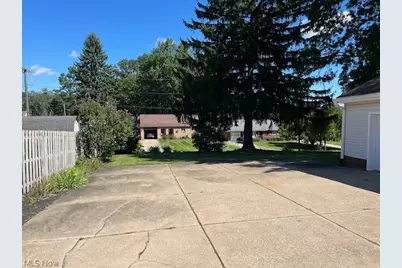 313 Schneider Street, North Canton, OH 44720 - Photo 35