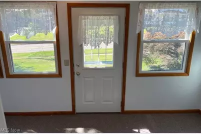 313 Schneider Street, North Canton, OH 44720 - Photo 3
