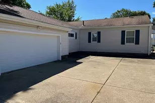 313 Schneider St, North Canton, OH 44720 - Photo 33