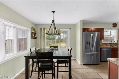 5892 Yorktown Lane, Austintown, OH 44515 - Photo 7