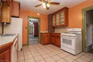 122 Maple Dr, Boardman, OH 44512 - Photo 9