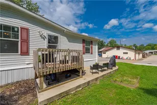 431 Westwoods, Amherst, OH 44001 - Photo 7