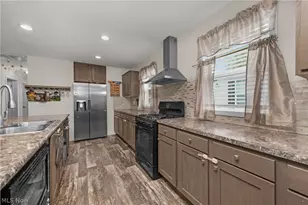 431 Westwoods, Amherst, OH 44001 - Photo 21