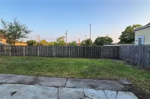 3278 W 117th St, Loveland, OH 44111 - Photo 3