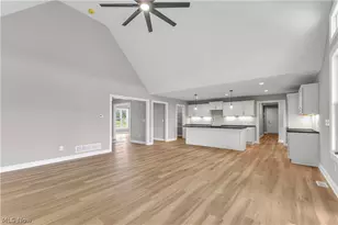 7706 Springfield Dr, Valley City, OH 44280 - Photo 7