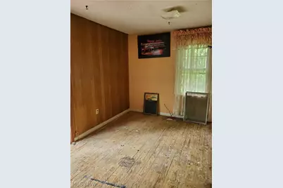 18418 Geauga Lake Road, Chagrin Falls, OH 44023 - Photo 7