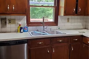 18418 Geauga Lake Rd, Chagrin Falls, OH 44023 - Photo 3