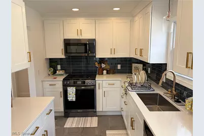 3895 E 189th Street, Loveland, OH 44122 - Photo 3
