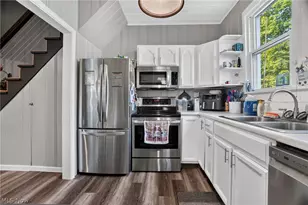 1153 Orchard Grove Dr, Geneva, OH 44041 - Photo 15