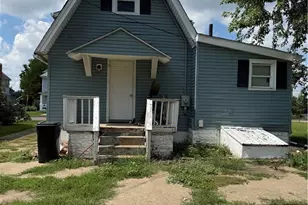 427 4th St NW, New Philadelphia, OH 44663 - Photo 3