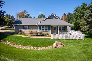1310 Buckboard Ln, Grandview Heights, OH 44147 - Photo 1