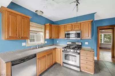 1559 Rosewood Avenue, Oakwood, OH 44107 - Photo 17