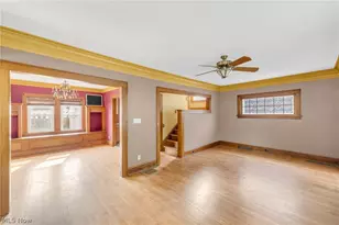 1559 Rosewood Ave, Oakwood, OH 44107 - Photo 11