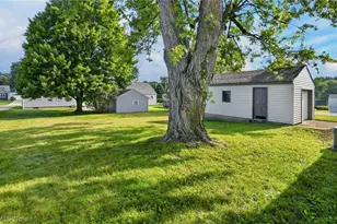 519 Creed St, Struthers, OH 44471 - Photo 11