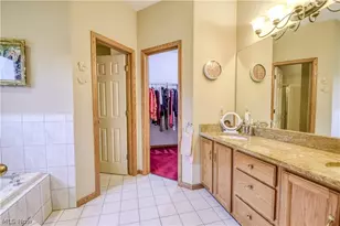 10370 Wilbert Dr, Kirtland, OH 44094 - Photo 23