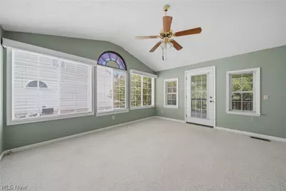4435 Dalbury Avenue NE, Canton, OH 44714 - Photo 7