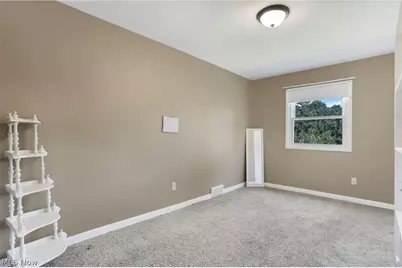1285 Military Road, Zanesville, OH 43701 - Photo 15