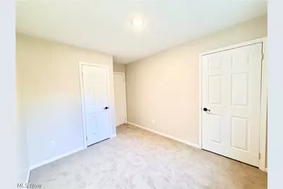 17610 Creekside Drive, Chagrin Falls, OH 44023 - Photo 19