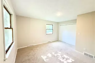 17610 Creekside Dr, Chagrin Falls, OH 44023 - Photo 21