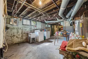 890 Hamlin St, Akron, OH 44320 - Photo 43
